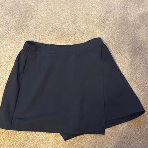Black Skort